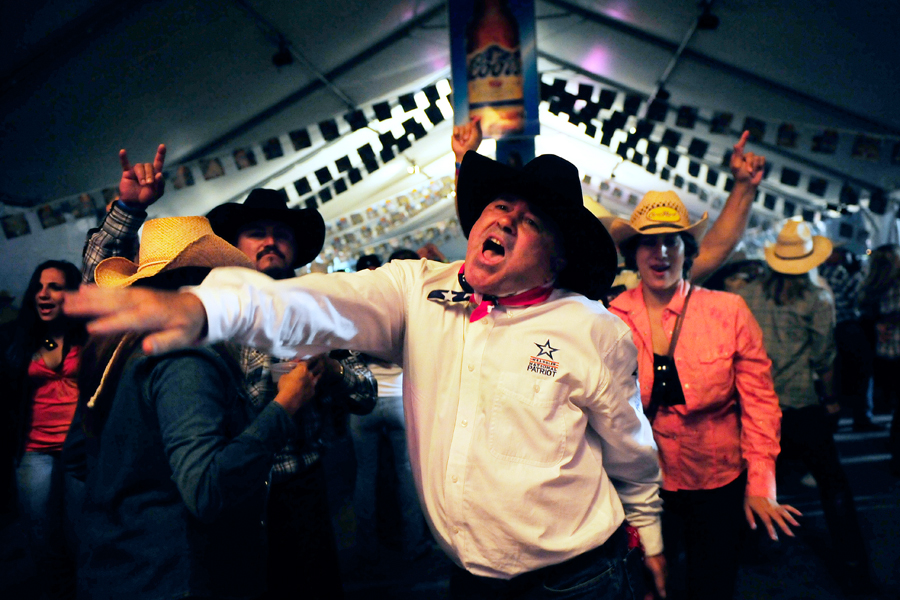 0717_CJ_RODEONIGHTLIFE_3354
